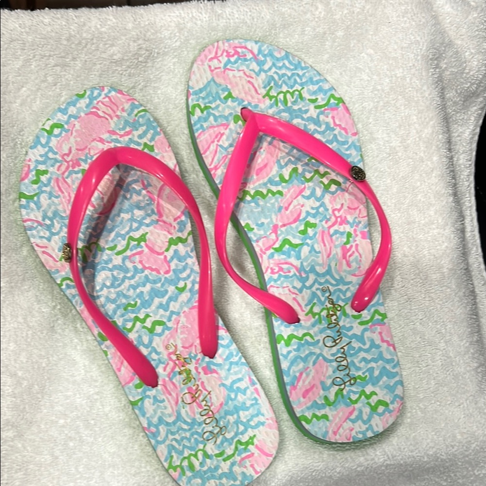 Lilly Pulitzer Women’s Pink Flip Flops- Size 5/6